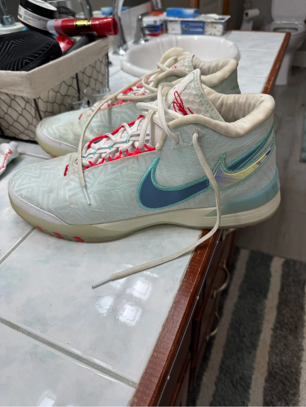 Nike Men’s LeBron NXXT Genisus Sneakers size 14